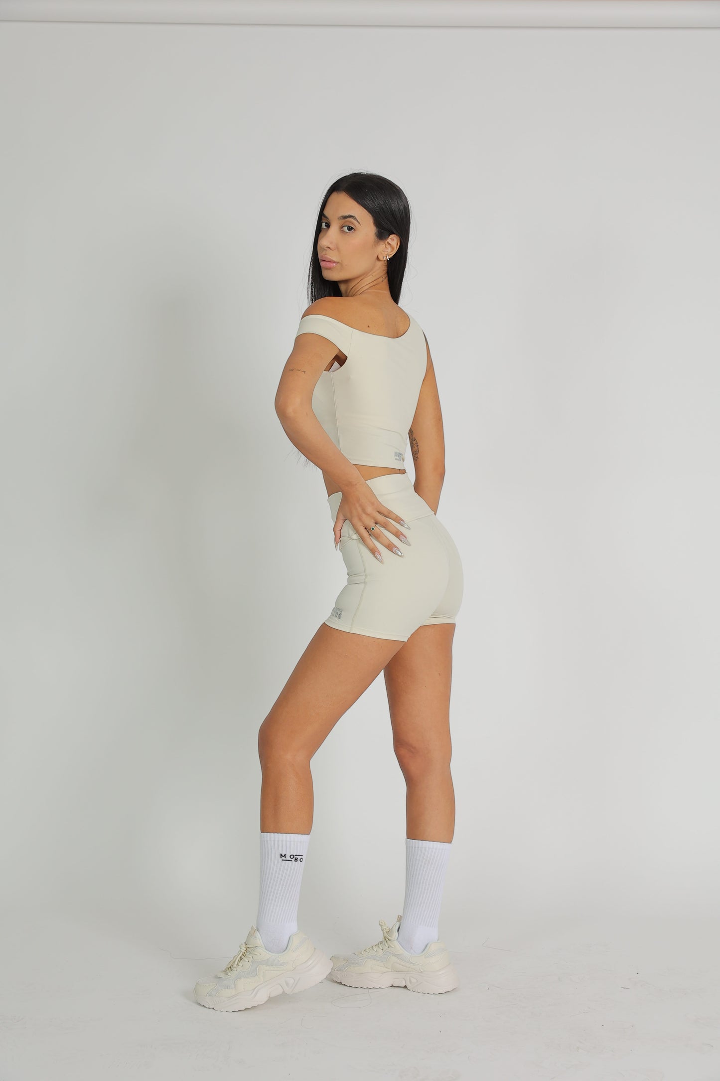 Buttercream fold over shorts