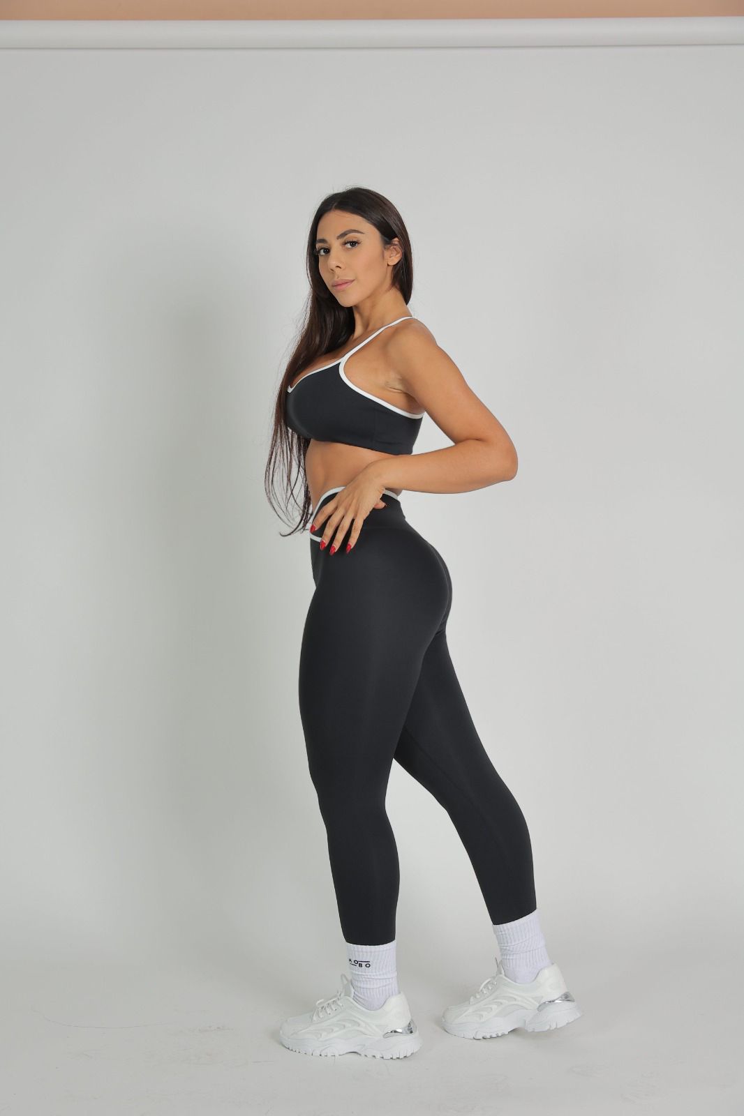 Black crossover leggings